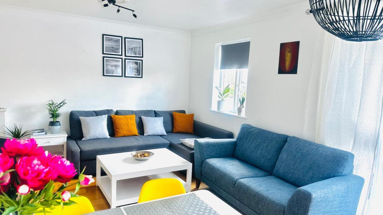 Amazing Location - City Of London- 2 Bedroom Stunning Canal View House With Private Garden,Parking & Balcony Экстерьер фото